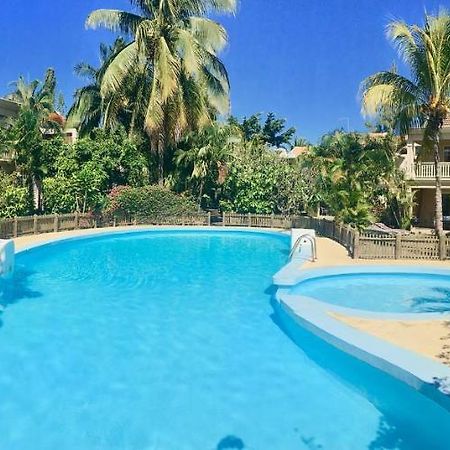 Beachfront Villa In A Beautiful And Secured Complex Flic-en-Flacq المظهر الخارجي الصورة