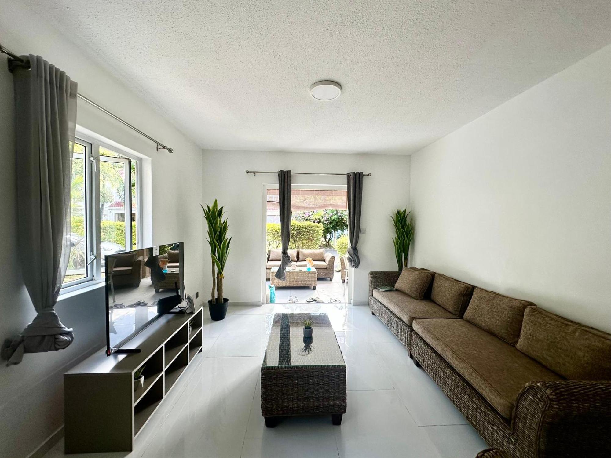 Beachfront Villa In A Beautiful And Secured Complex Flic-en-Flacq الغرفة الصورة